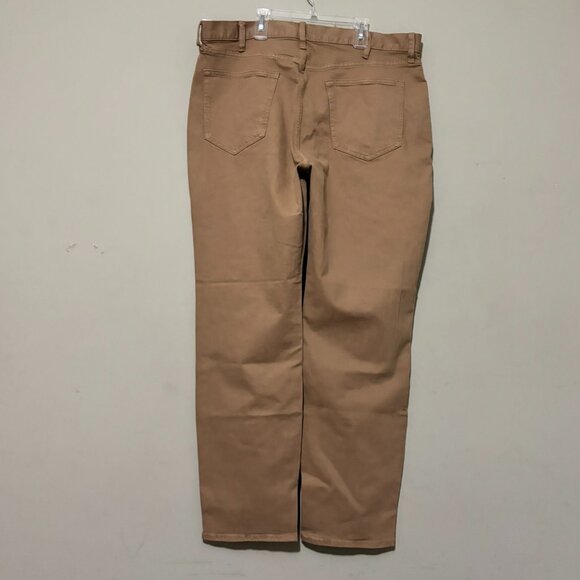 Old Navy Built-In Flex Khaki Pants Men’s 40x32 Athletic Taper Chino Straight Leg - Picture 2 of 5